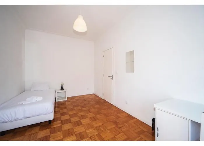 Lejlighed Houze Spacious 4 Bedroom Flat Near Zoo